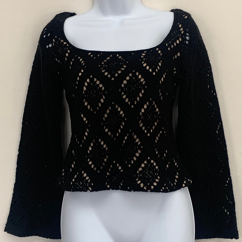 Anne Fontaine Black wool and cotton cropped fitted crochet sweater